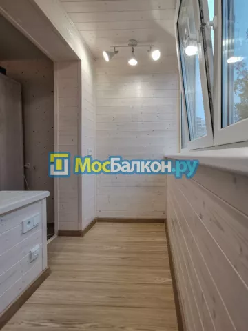 Отделка балконов в Троицке | Отделка балконов и лоджий и обшивка под ключ в МосБалкон
