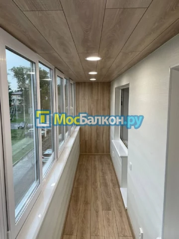 Заказать балкон в Троицке цена от 1320 руб | Остекление балконов и лоджий МосБалкон