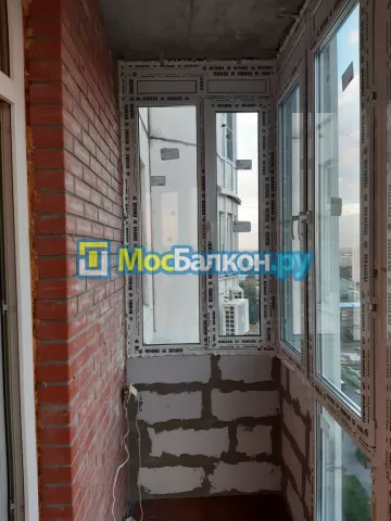 Панорамное остекление заказать под ключ по выгодной цене в Троицке от компании МосБалкон