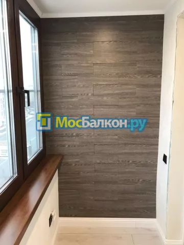 Отделка балкона и лоджии пластиковыми ПВХ панелями в Троицке от компании МосБалкон
