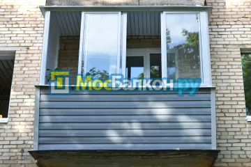 Заказать балкон в Троицке цена от 1320 руб | Остекление балконов и лоджий МосБалкон