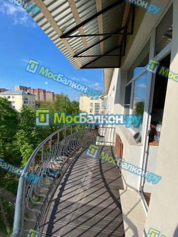 Крыша на балконе в Троицке монтаж и ремонт по выгодной цене от МосБалкон