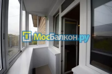 Заказать балкон в Троицке цена от 1320 руб | Остекление балконов и лоджий МосБалкон