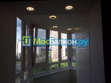 Тёплое остекление балкона в Москве – от 15500 руб/м2 | МосБалкон