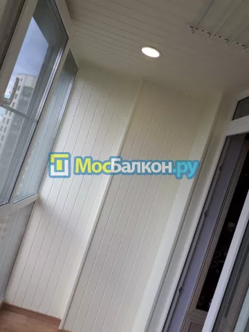 Отделка балконов в Троицке | Отделка балконов и лоджий и обшивка под ключ в МосБалкон
