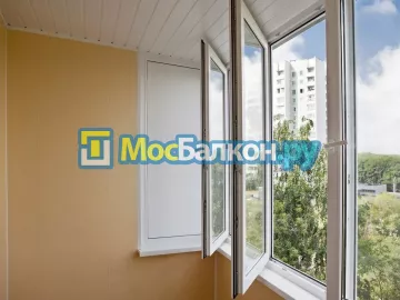 Пластиковое остекление балконов под ключ по доступным ценам в Троицке | МосБалкон