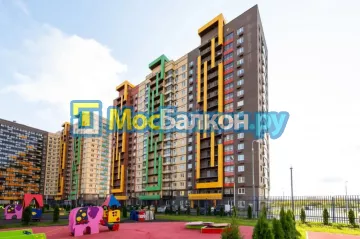 Французское остекление балконов и лоджий под ключ по доступным ценам в Троицке | МосБалкон