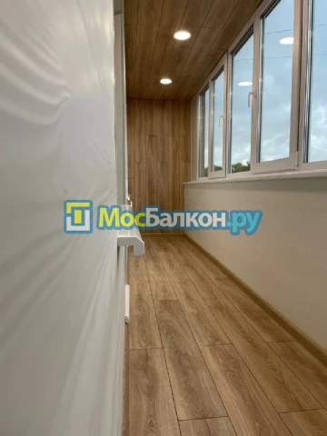 Заказать балкон в Троицке цена от 1320 руб | Остекление балконов и лоджий МосБалкон