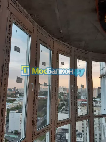 Панорамное остекление заказать под ключ по выгодной цене в Троицке от компании МосБалкон