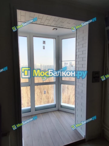 Панорамное остекление заказать под ключ по выгодной цене в Троицке от компании МосБалкон