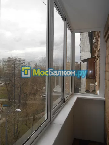Холодное остекление лоджий алюминиевым профилем в Троицке по доступным ценам | МосБалкон