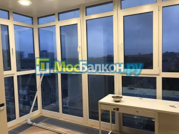 Отделка балкона и лоджии пластиковыми ПВХ панелями в Троицке от компании МосБалкон