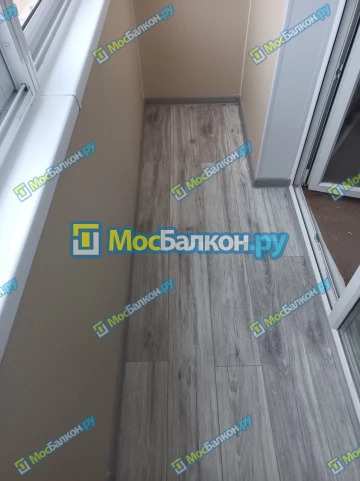 Отделка балкона и лоджии пластиковыми ПВХ панелями в Троицке от компании МосБалкон