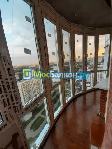 Панорамное остекление заказать под ключ по выгодной цене в Троицке от компании МосБалкон