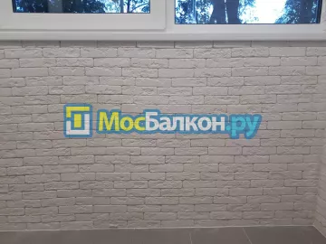 Цена на отделку лоджии декоративным камнем в Москве