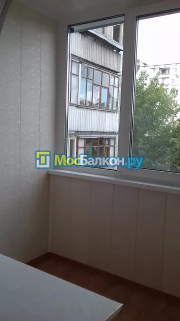 Пластиковое остекление балконов под ключ по доступным ценам в Троицке | МосБалкон